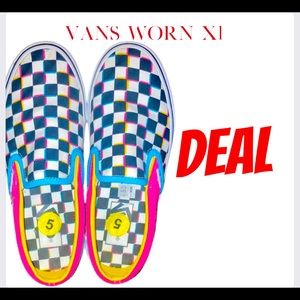 Worn once Boys Size 5Y